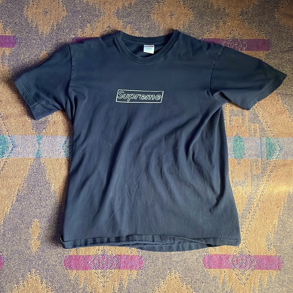 Kaws x supreme chalk box logo